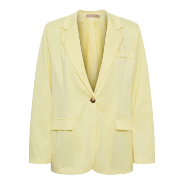 Marta Anela Blazer